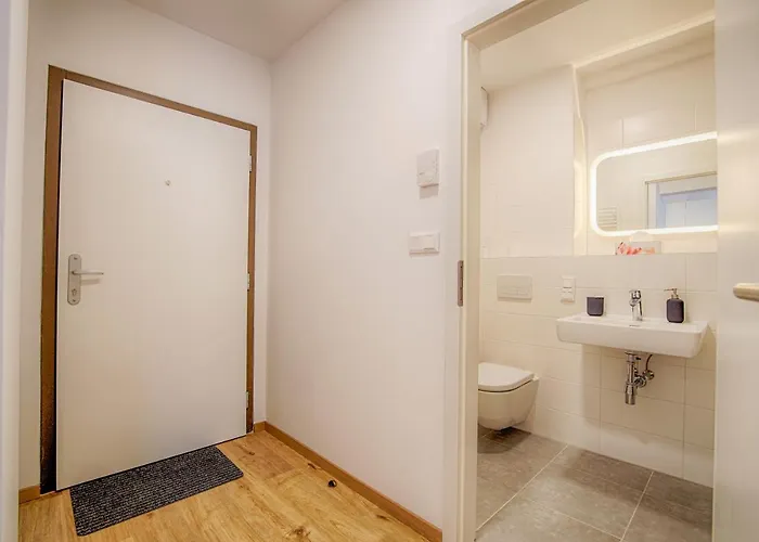 Cvernovka Business&leisure By Kovee